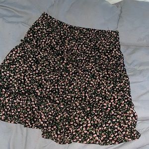 black floral skirt